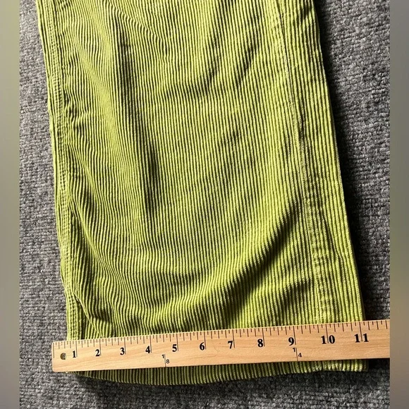 Urban Outfitters Lime Green High Rise WideLeg Jeans Y2K Street Wear Sz 31 (30”) - Picture 3 of 13